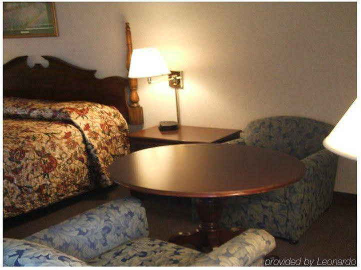 Red Carpet Inn And Suites Scranton Buitenkant foto